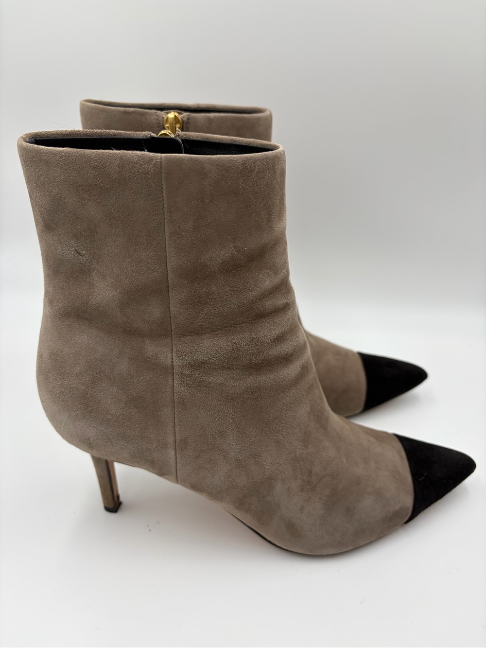 Veronica Beard Lisa Taupe Suede Ankle Boots with Black Cap Toe Heels Size 9